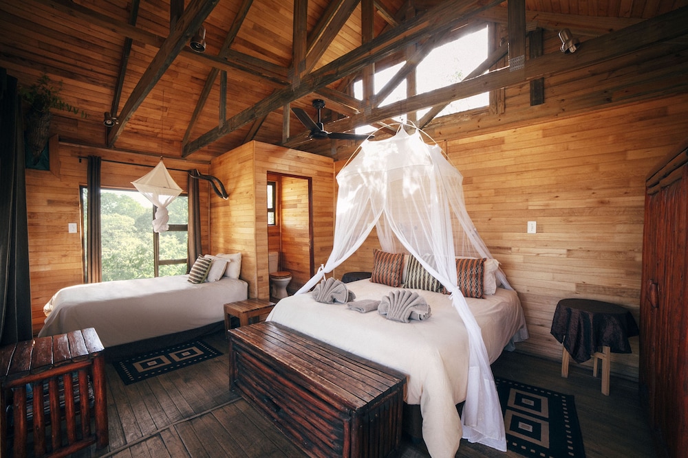 Tree House, Standard, 1 Double and 1 Single Bed