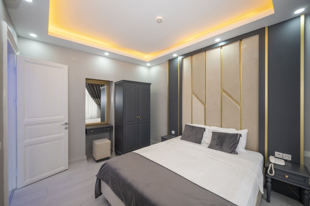 Hotel Next2 13/65
