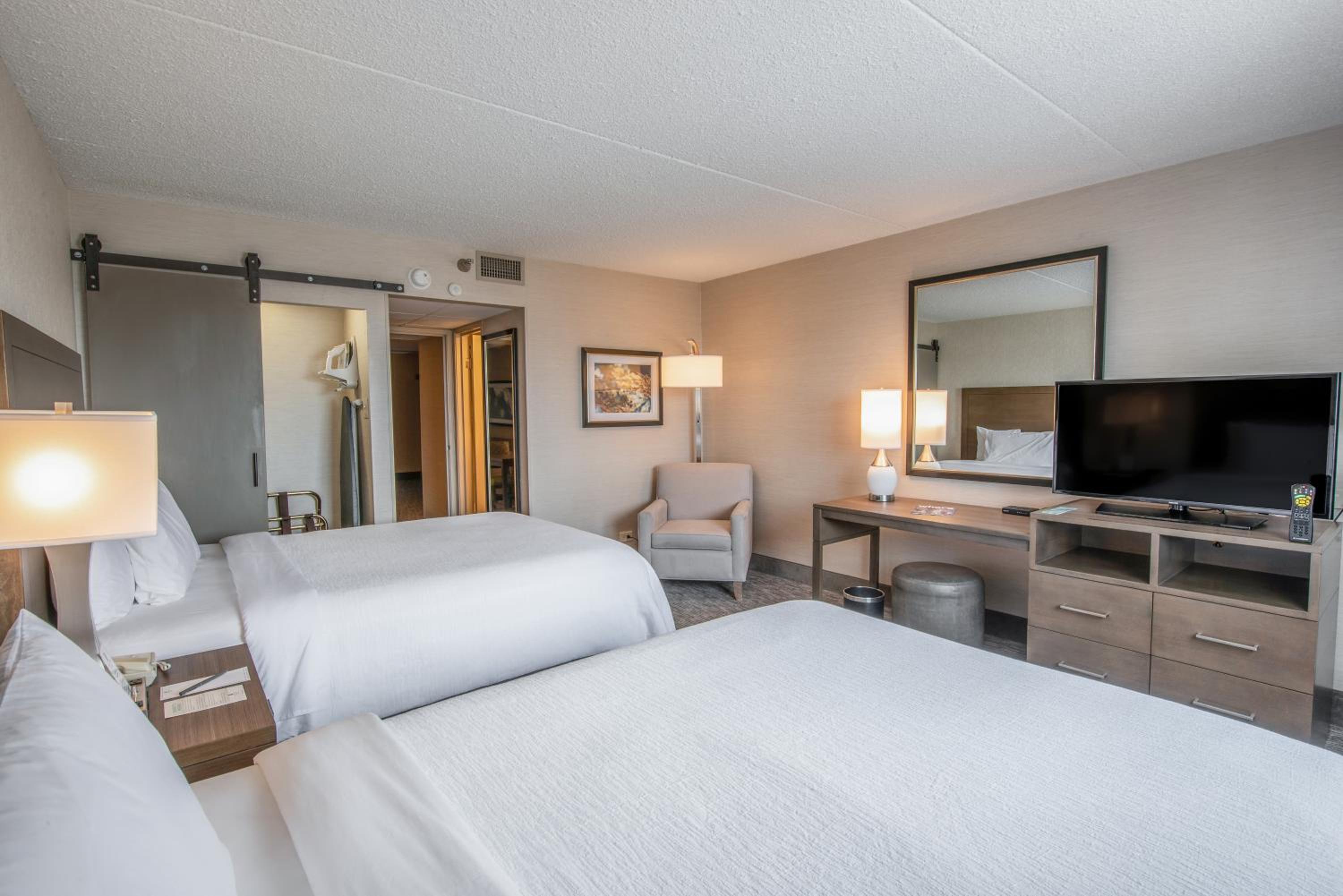 Suite, 2 Double Beds, Sofa