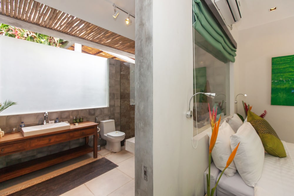 Villa Liang By Nagisa Bali 47/49