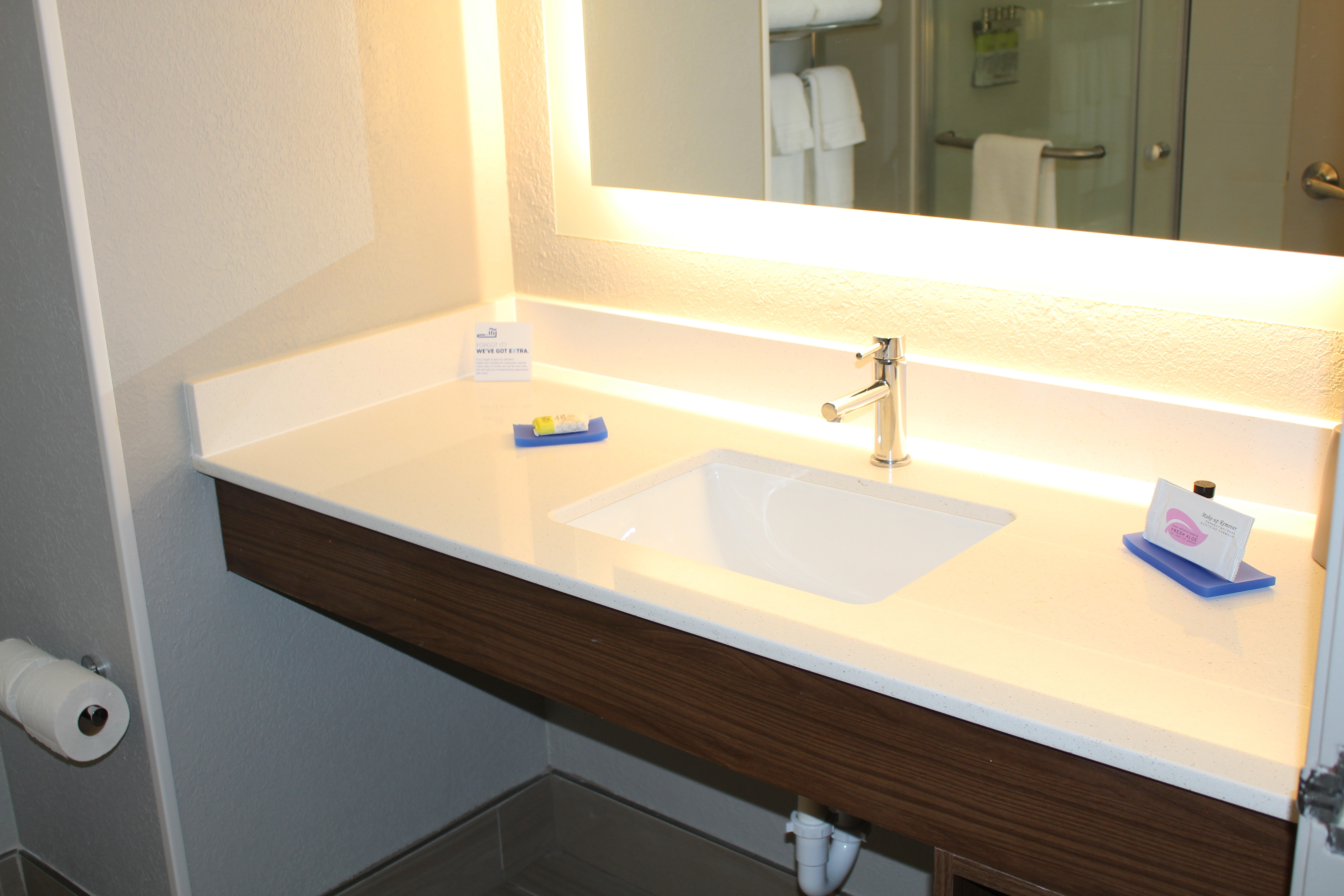 Holiday Inn Express Hotel And Suites Enterprise 26/27