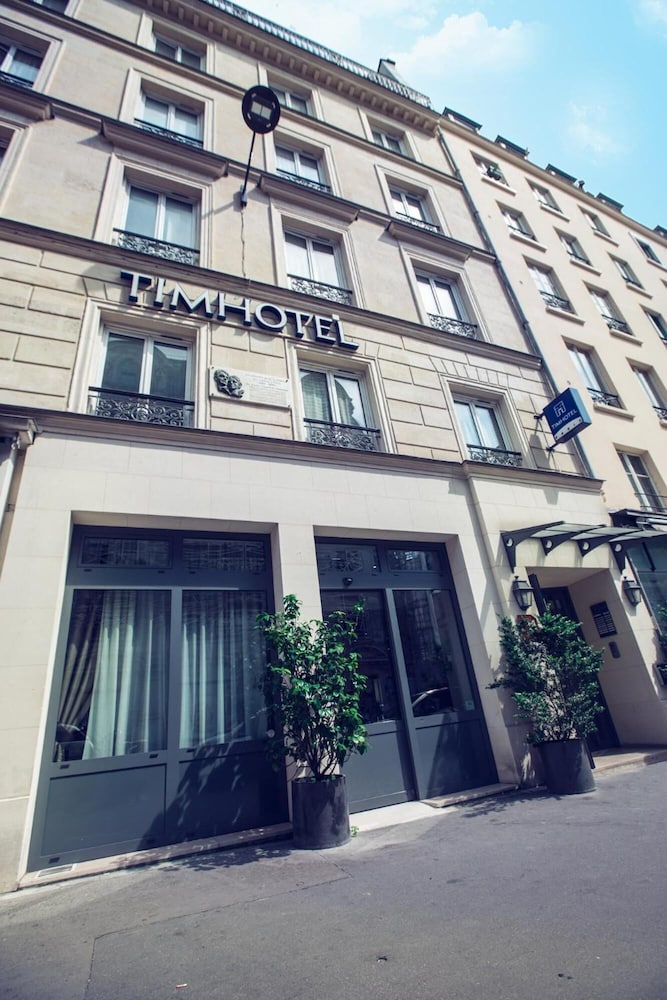 TIMHOTEL LE LOUVRE in PARIS