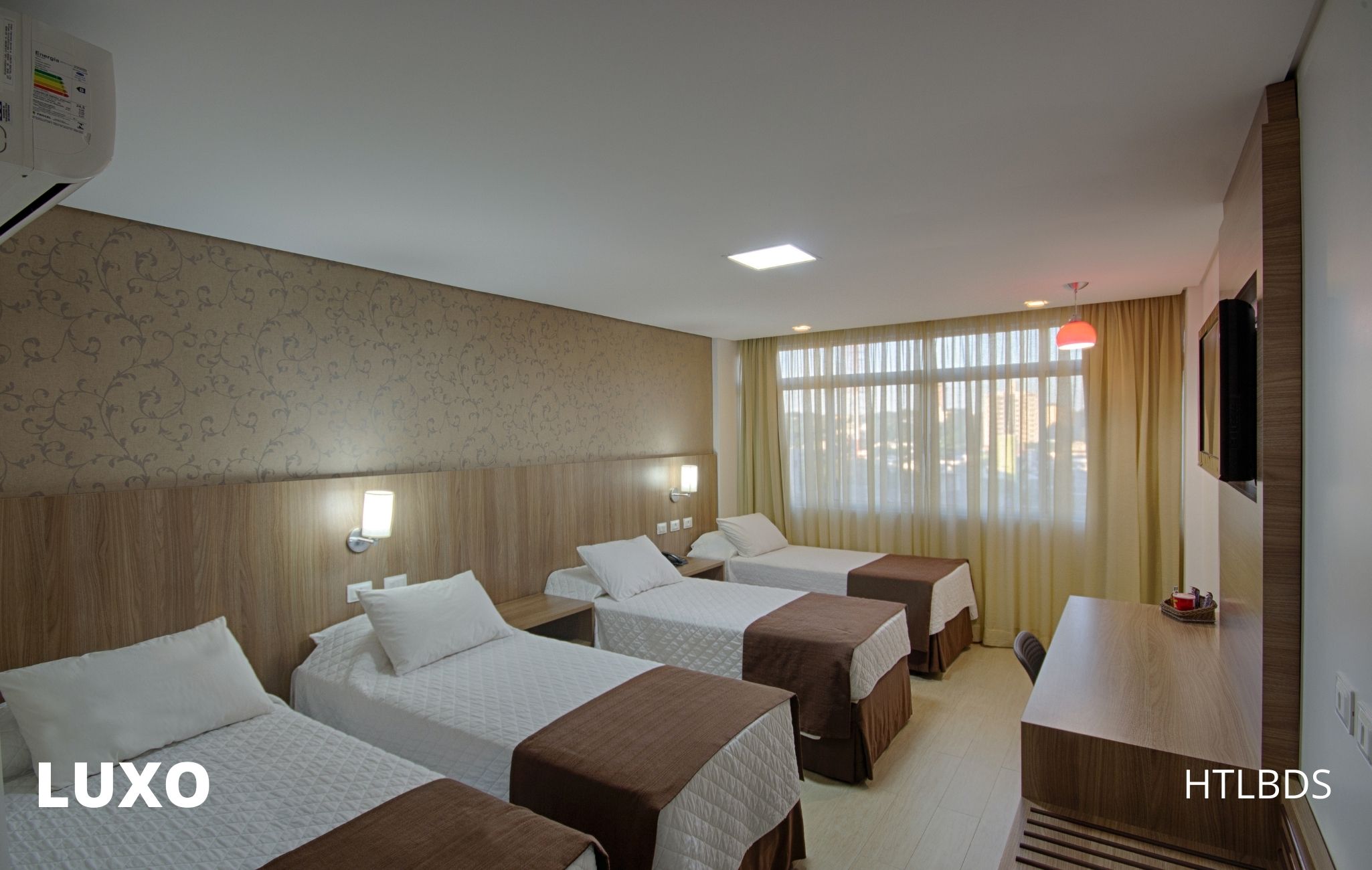 Luxury, Quadruple