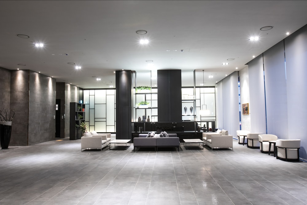 Sky View Hotel 42/56