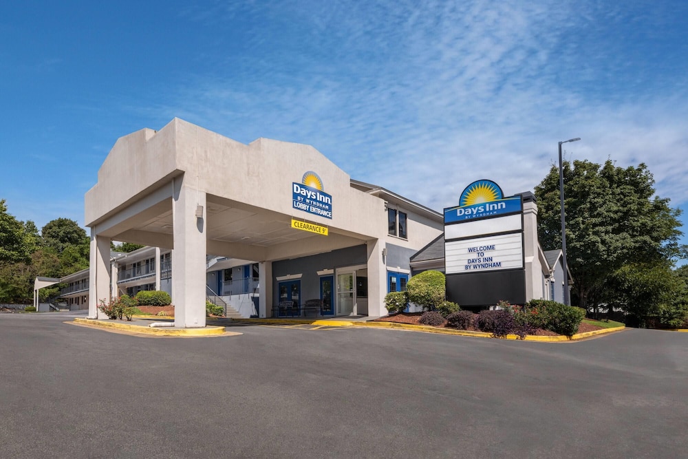 Days Inn By Wyndham College Park Airport Best Road 47/55