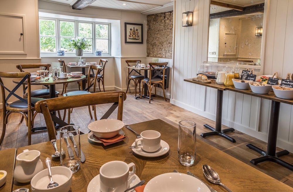 The Crown Inn 22/34