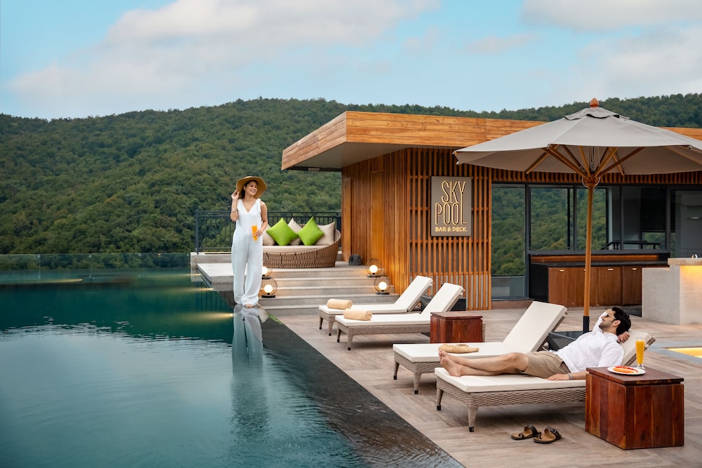 Hyatt Regency Dehradun Resort And Spa 14/25