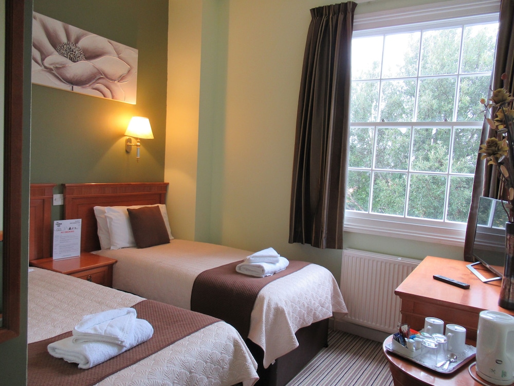 London Inn 15/43