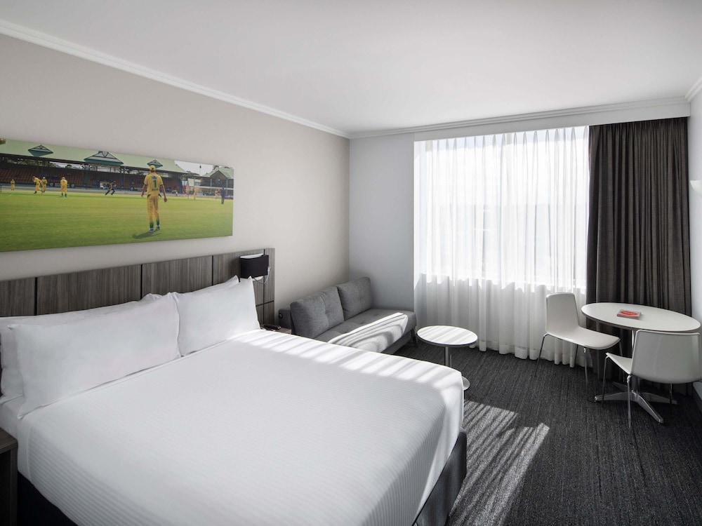Mercure Sydney Bankstown 18/49