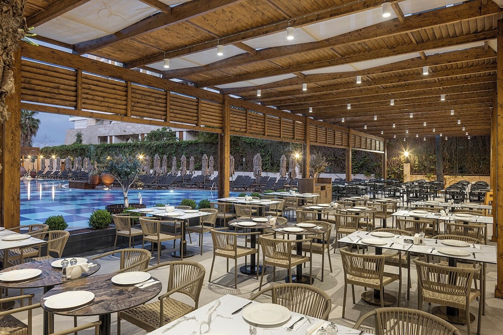 Villa Sunflower Beach Hotel 42/50
