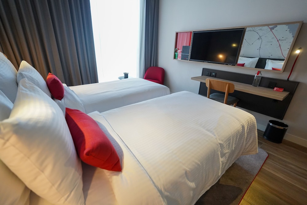 SUPERIOR, SINGLE BED, CANAL VIEW