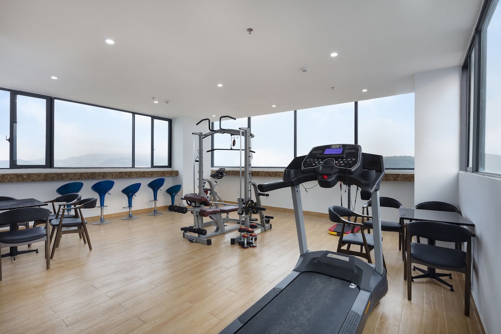 Crown Hotel Nha Trang 28/36