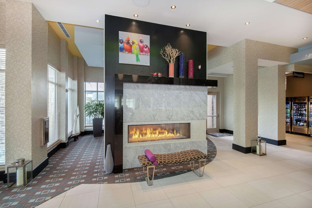 Hilton Garden Inn Raleigh Crabtree Valley 8/67
