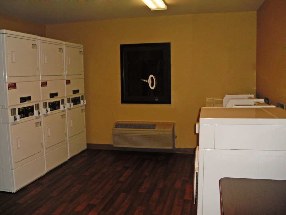 Extended Stay America Suites Los Angeles Arcadia 30/51