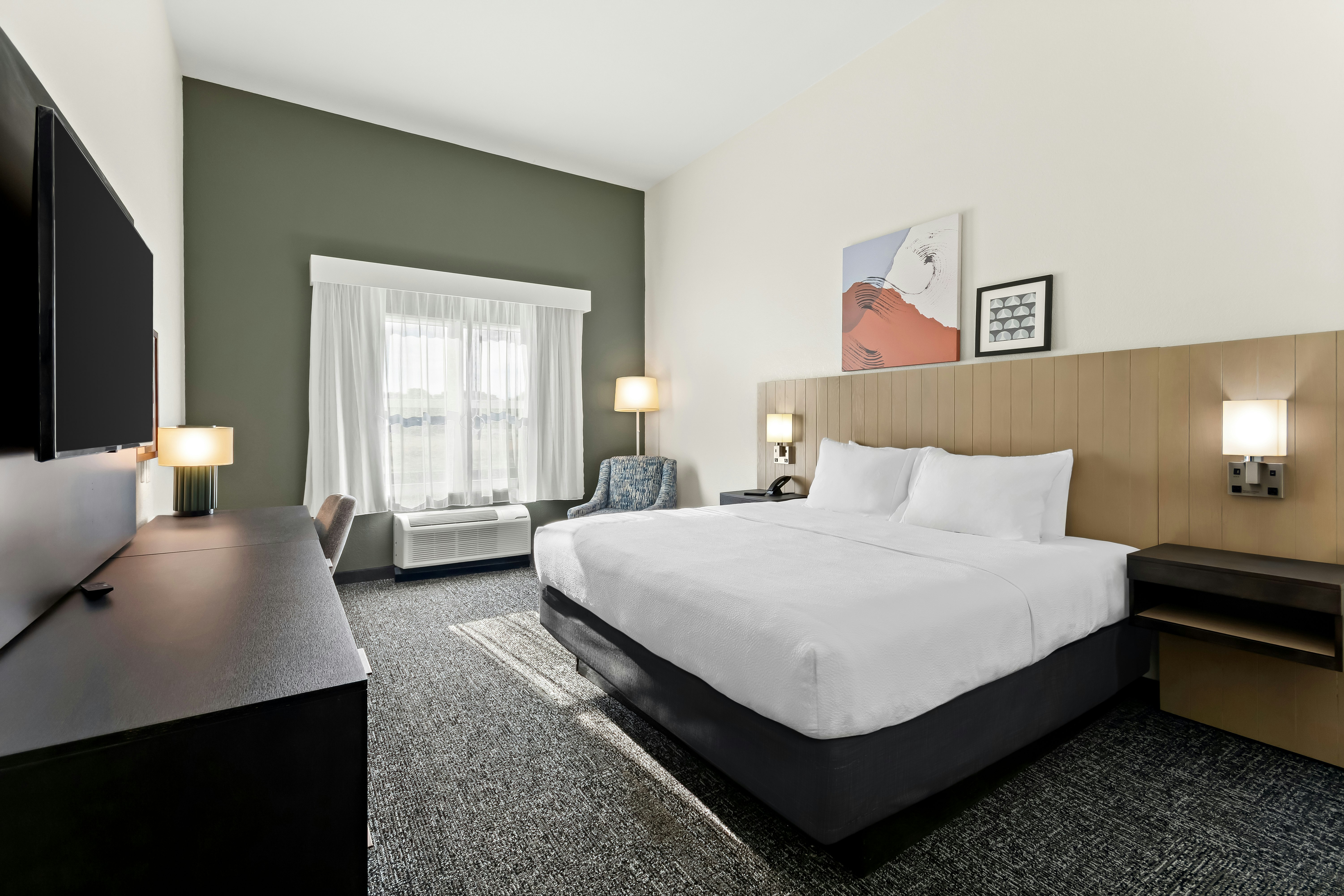 ROOM, KING BED, ACCESSIBLE