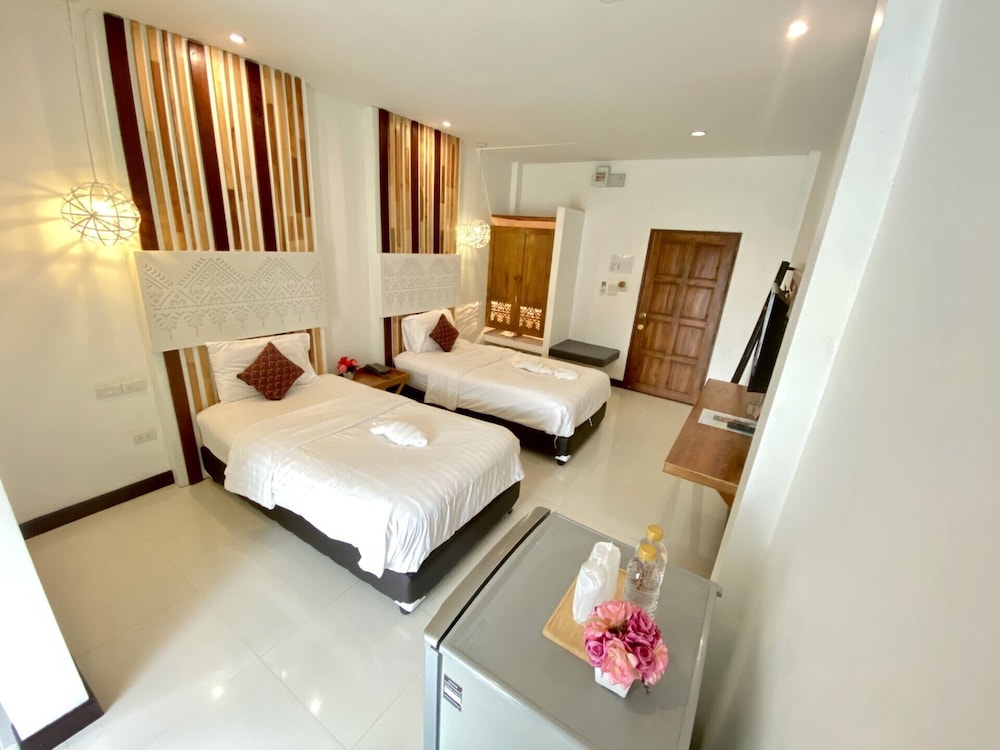 SUPERIOR, TWIN BEDS