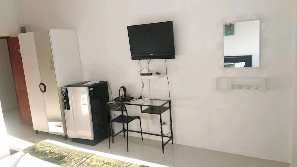 Phet Cha-am Plaza & Resort 39/43