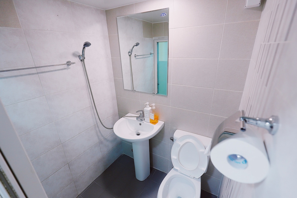 Fully Hong Hostel Insadong 4/35