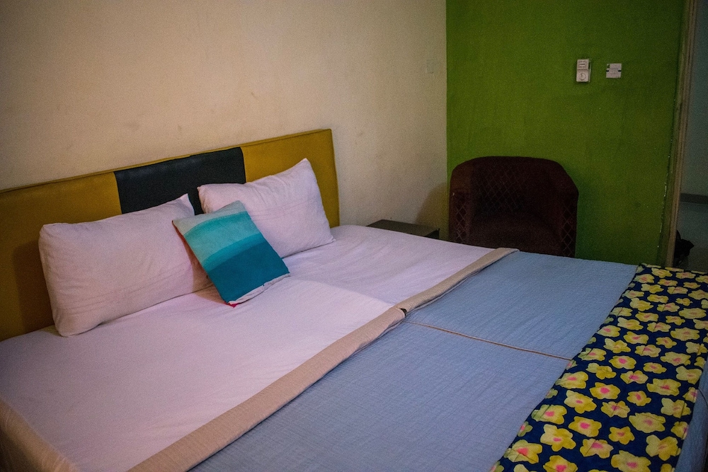 Ikeja Budget Hotel 9/32