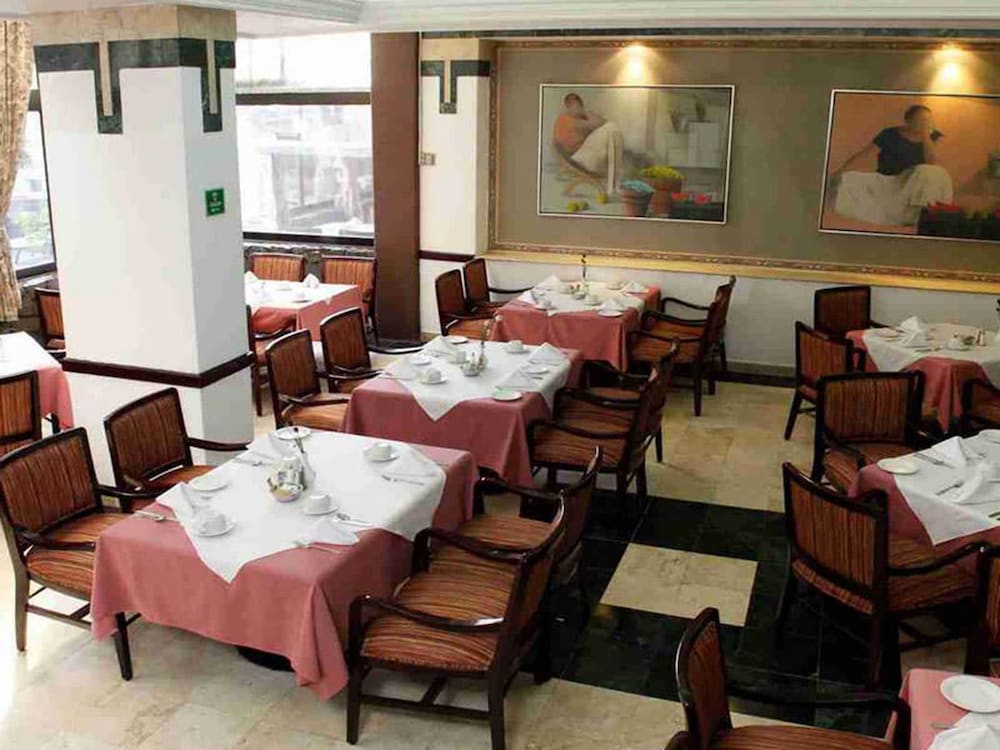 Pedregal Palace 48/63