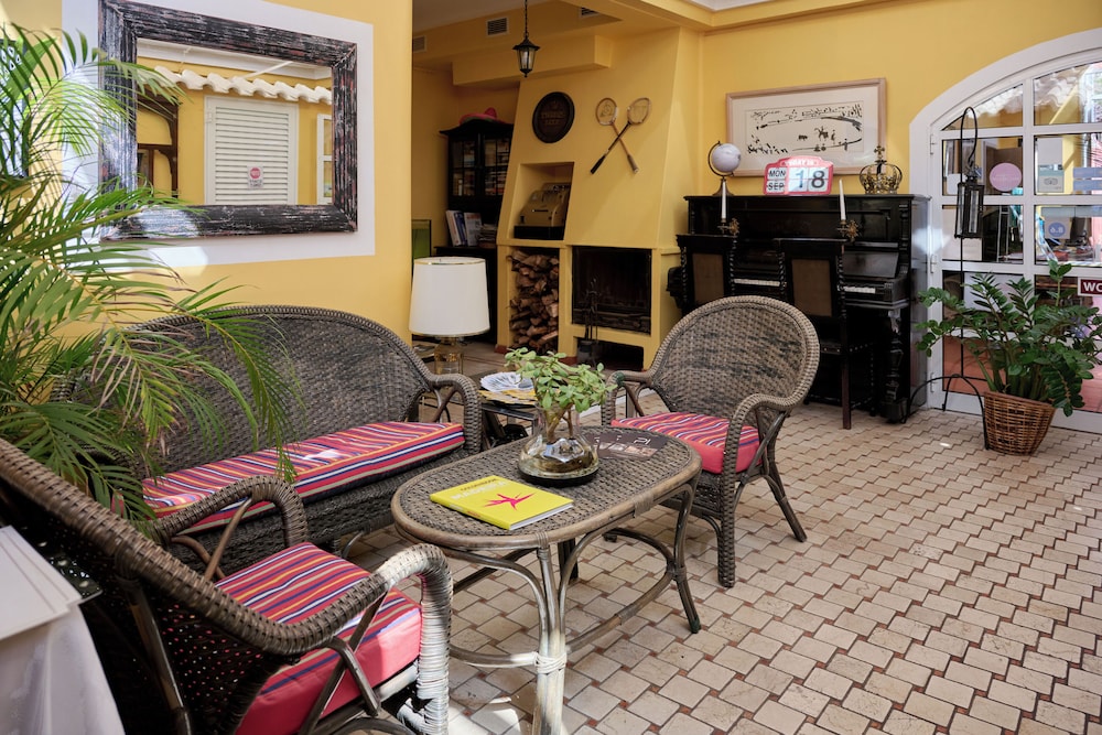 Inn & Art Madeira 44/67