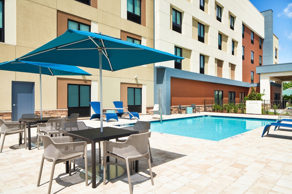 Hampton Inn Clewiston 35/46