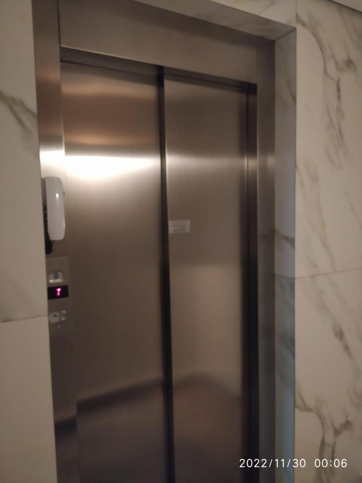 Premium Hotel 6/16