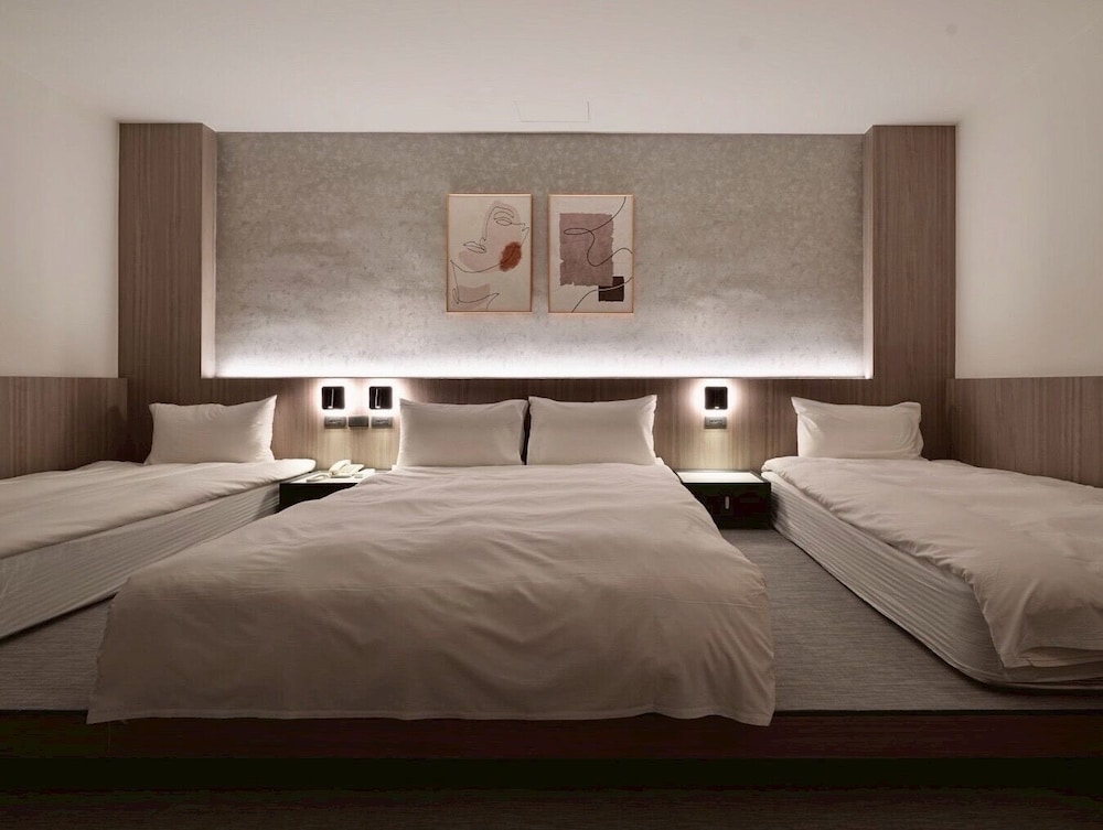 Haifu Hotel And Suites 20/65