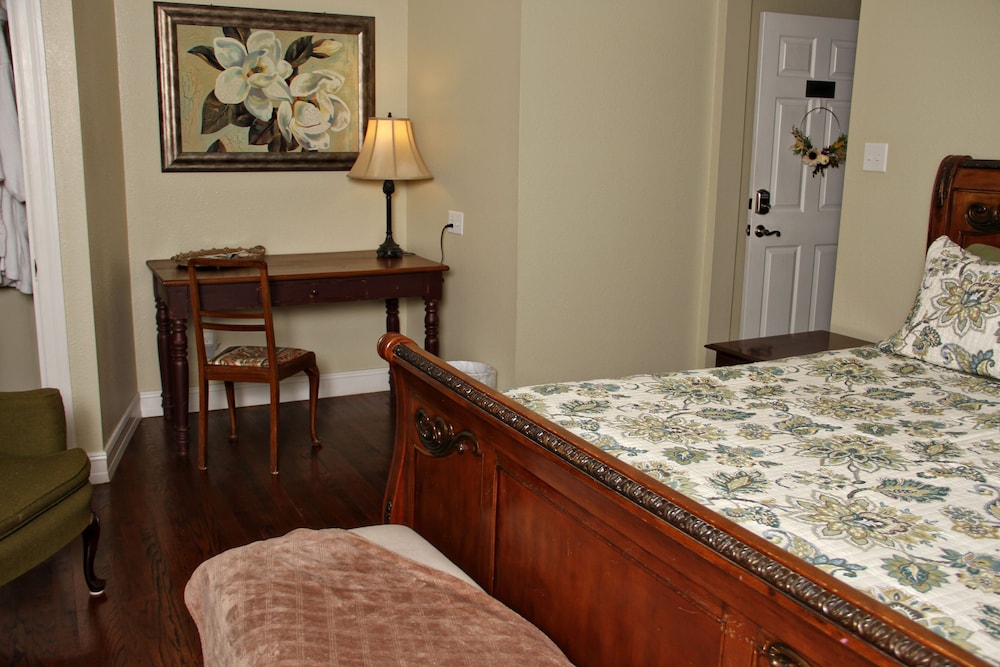 The Oaks Bed and Breakfast 43/60