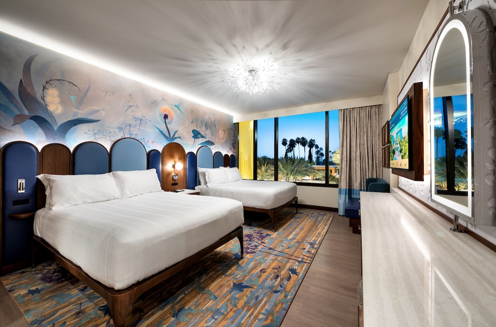 The Villas At Disneyland Hotel 30/58