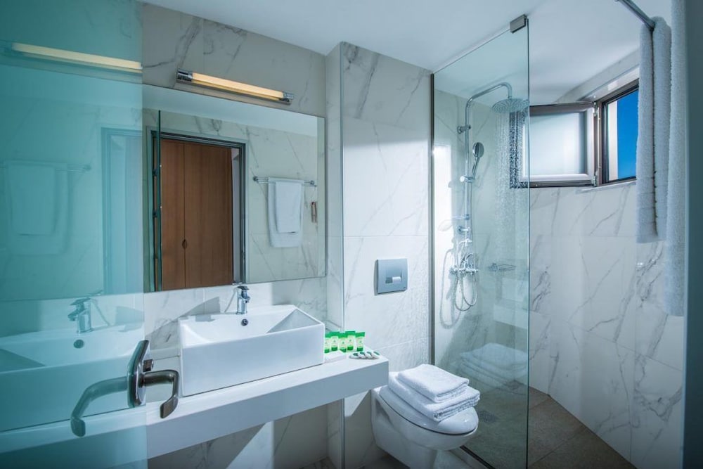 Cretan Beach Resort Hotel 57/57