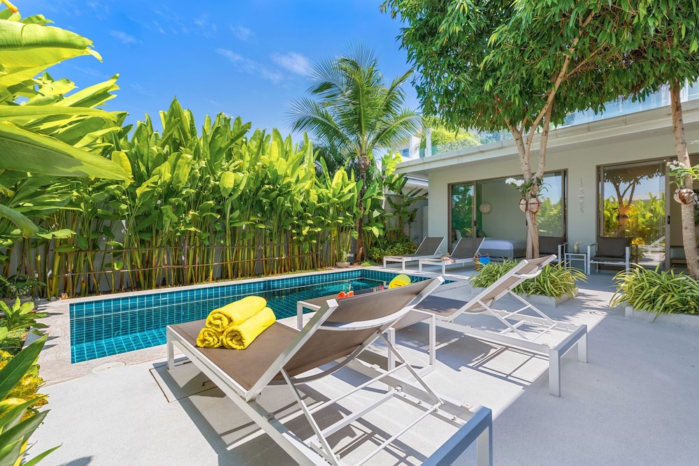 Villa White Orchid 33/50