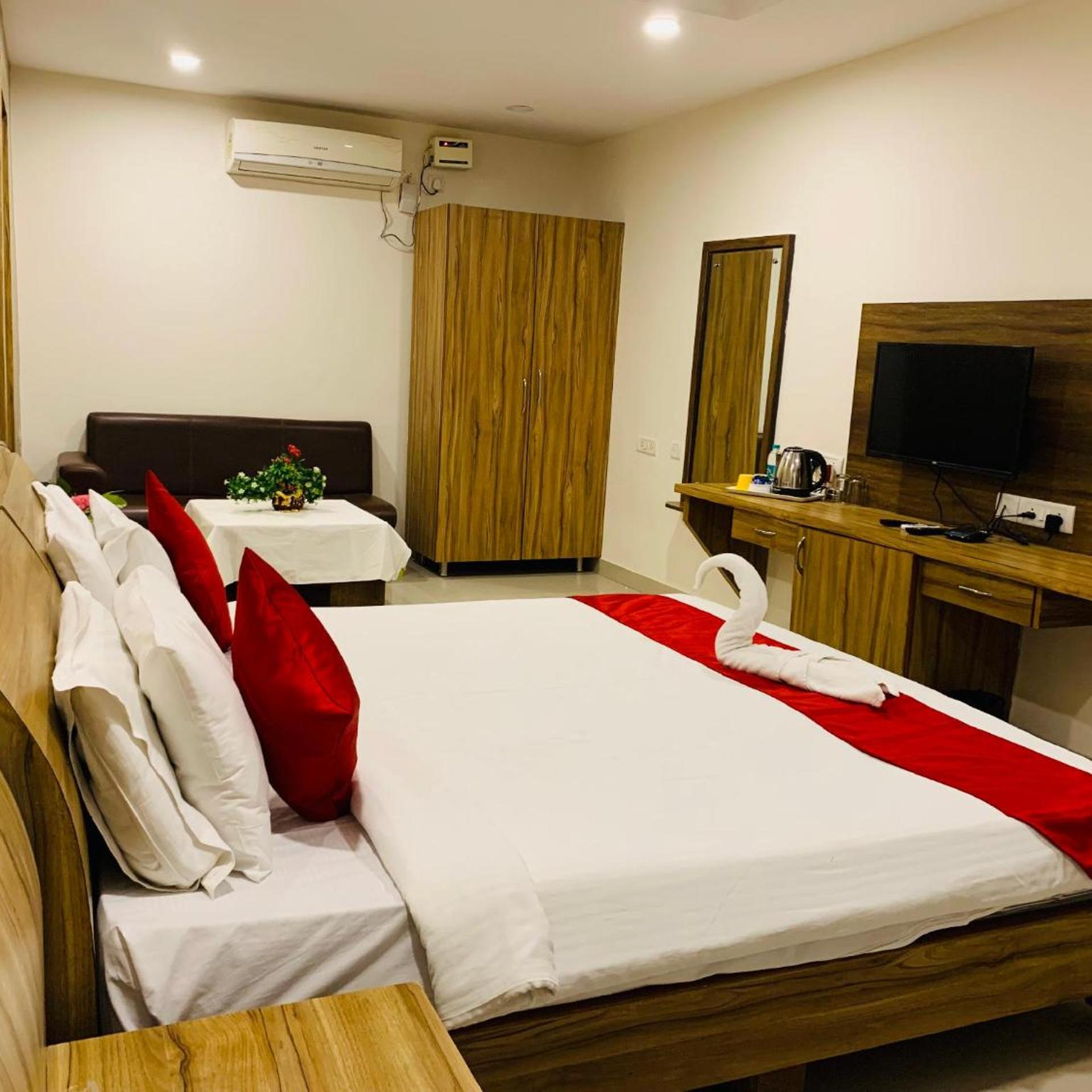 The Landmark Banjara Hills 4/28