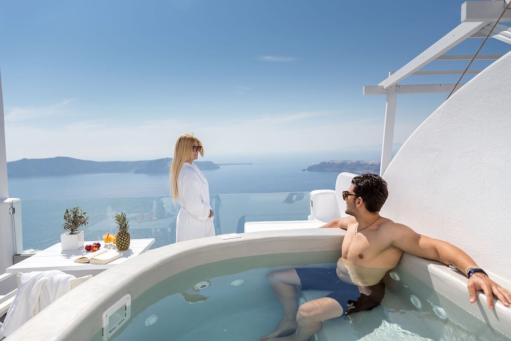 Unique Suites 20/50