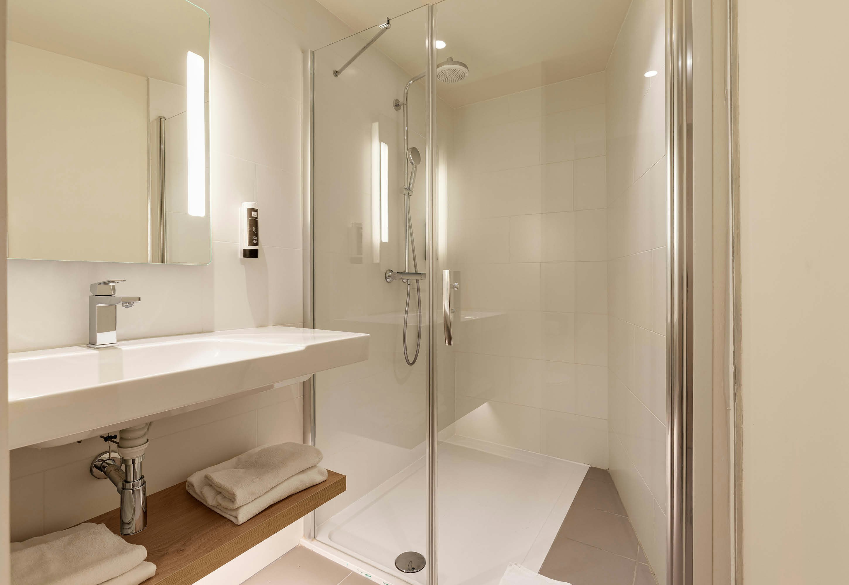 B&B HOTEL Lille Lillenium Eurasante 29/30