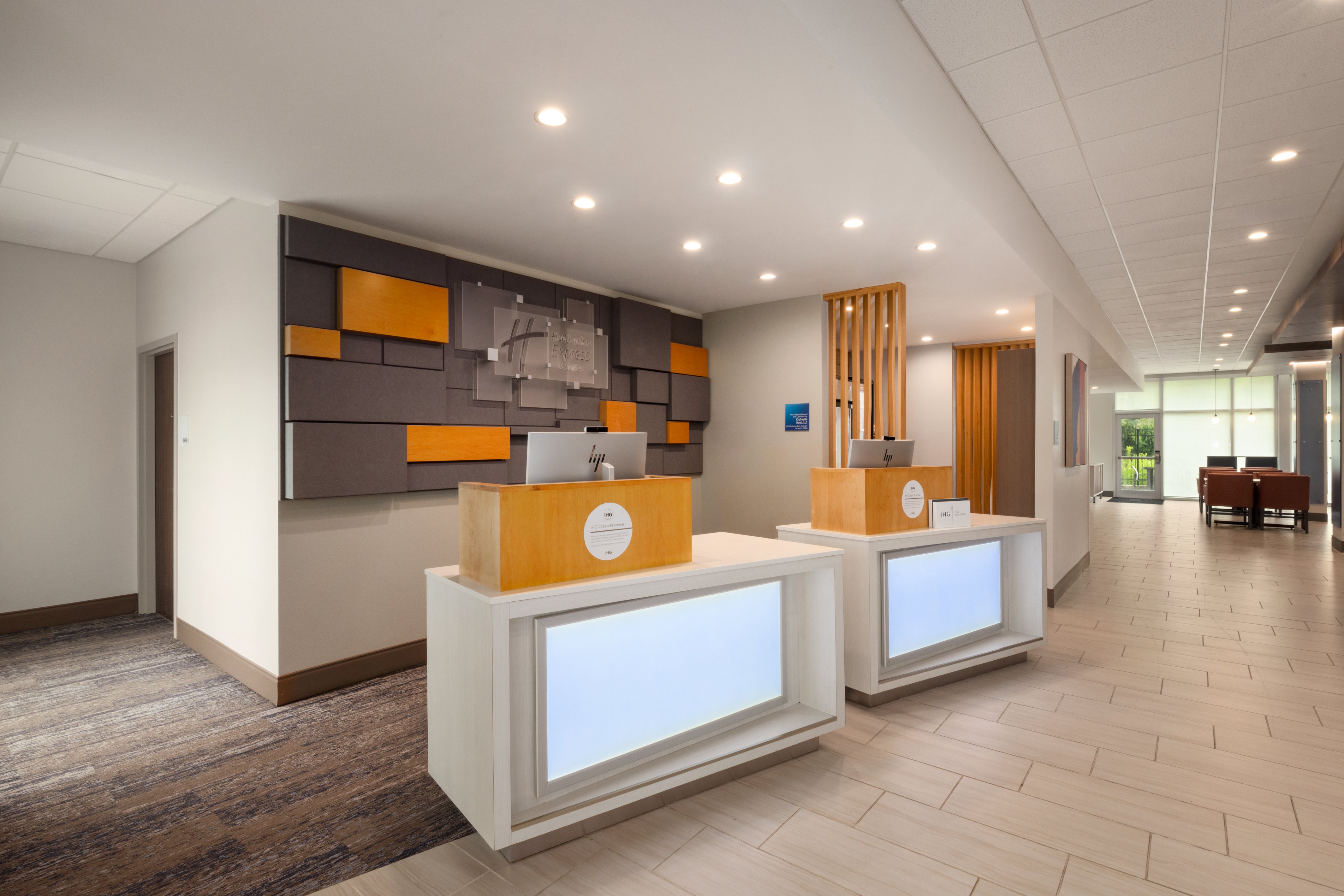Holiday Inn Express Suites Chalmette New Orleans S 7/53