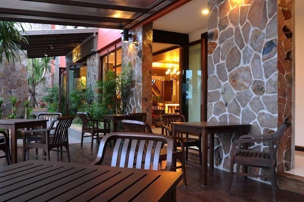The Charm Boutique Resort & Hotel 36/46