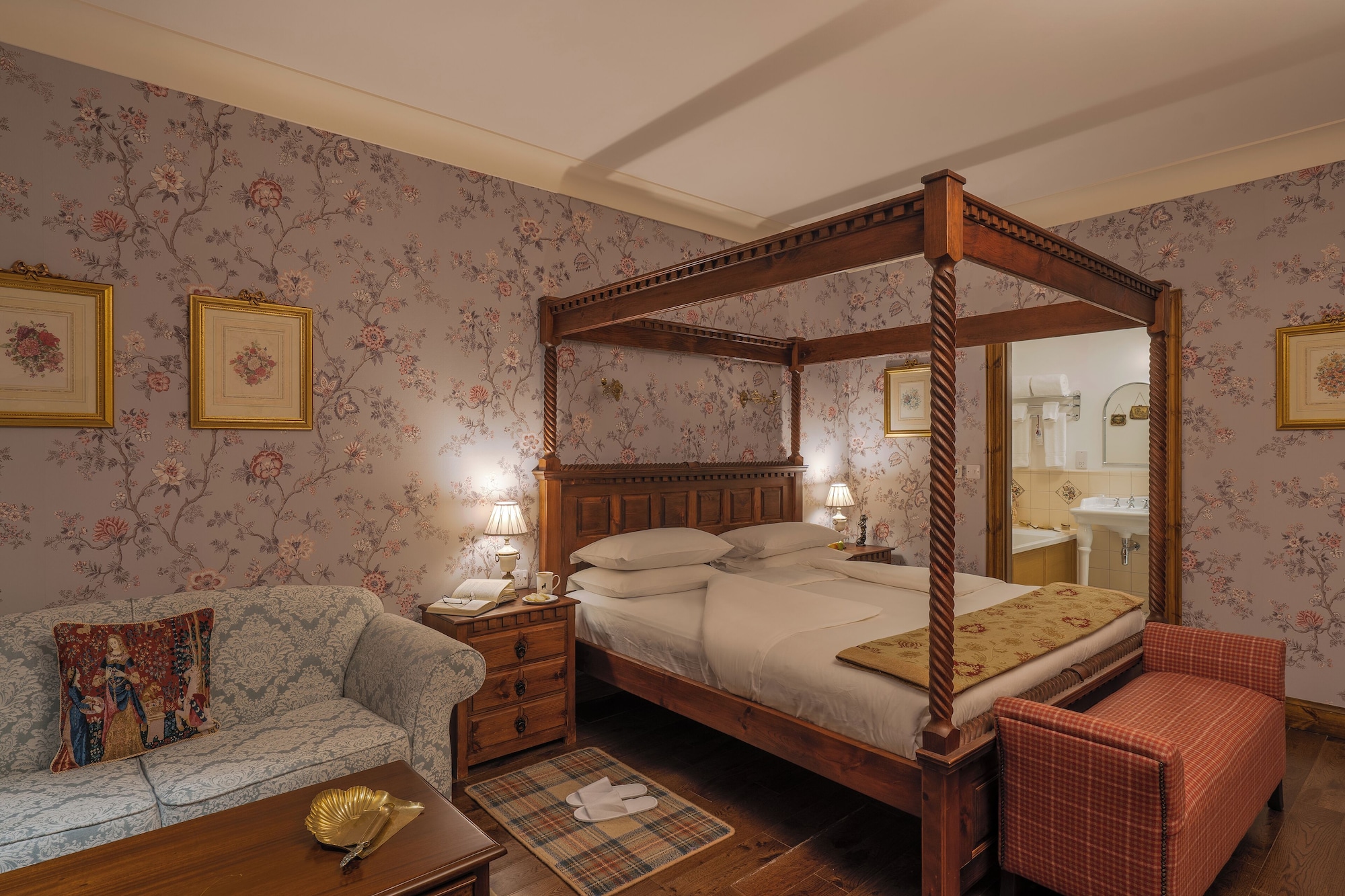 Four Poster, Superior, Suite, King Bed