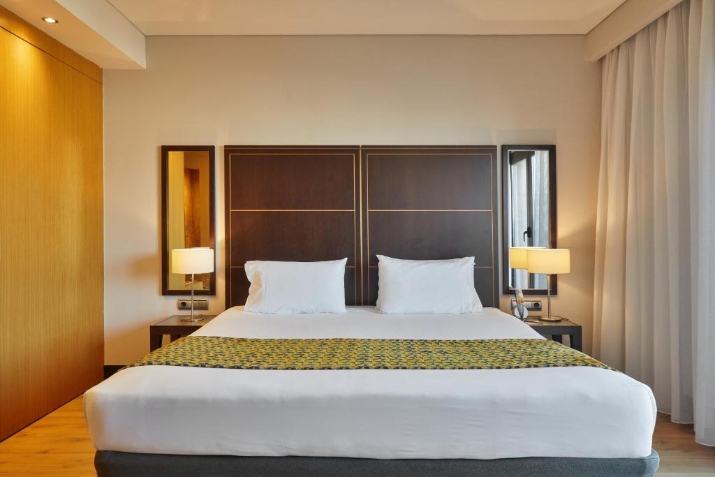 Room, Double or Twin Bed, with Extra Bed