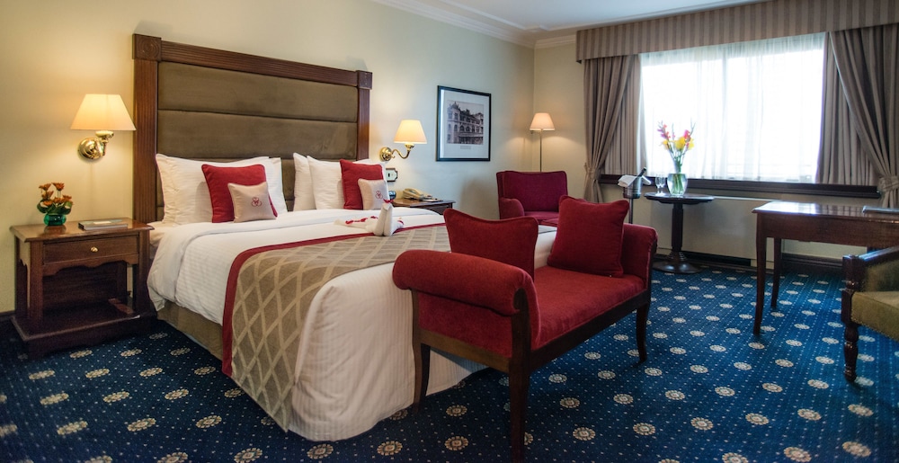 Sarova Stanley 9/50