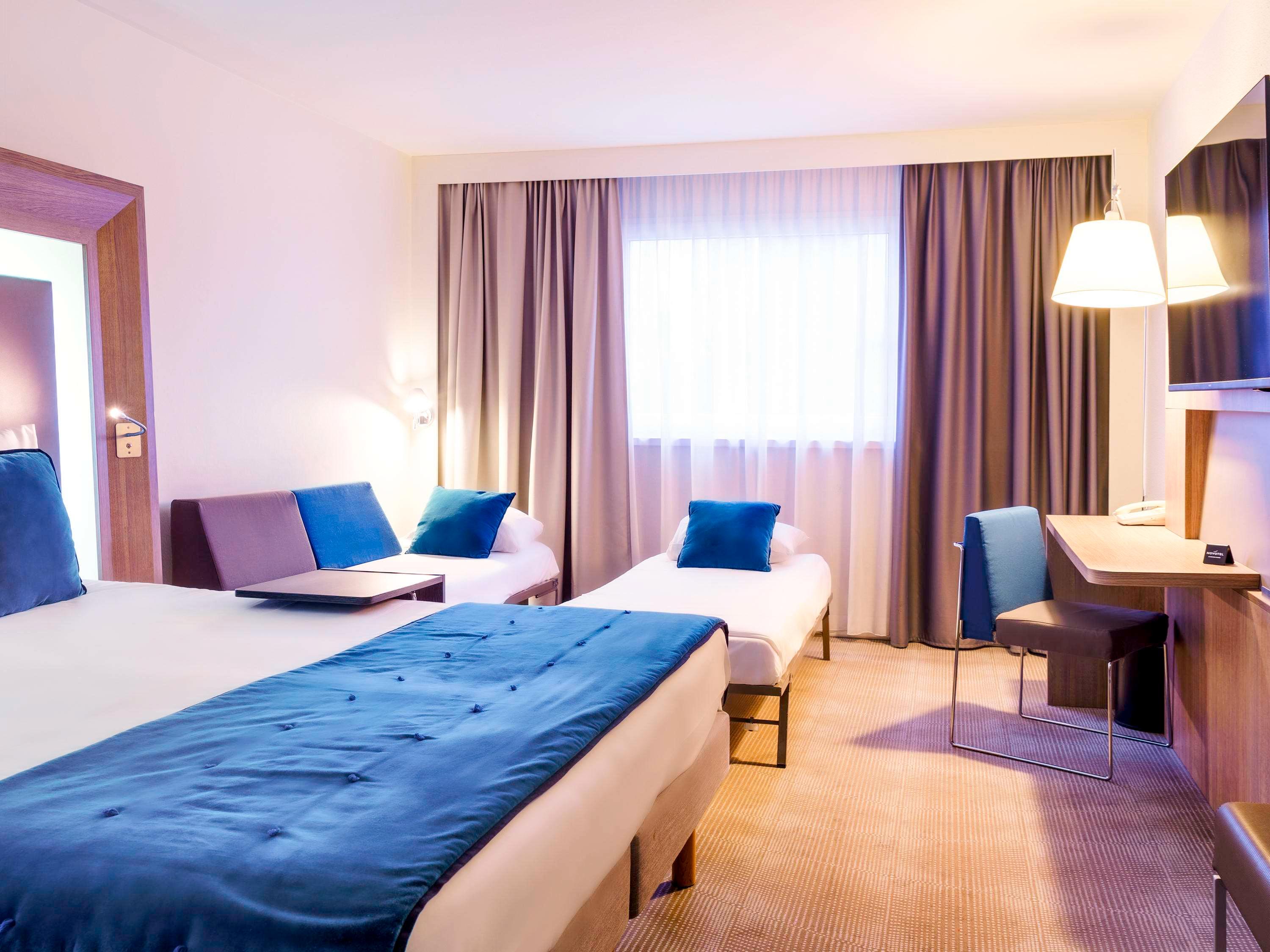 EXECUTIVE, FAMILY, DOUBLE BED, WITH EXTRA BED