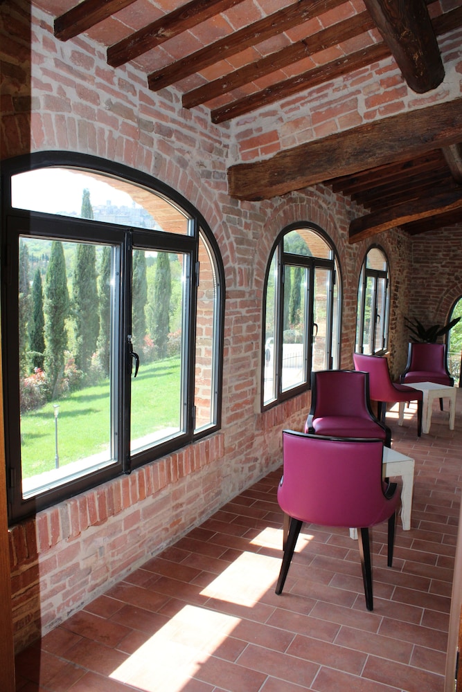 Nuovo Etruria Resort 11/26