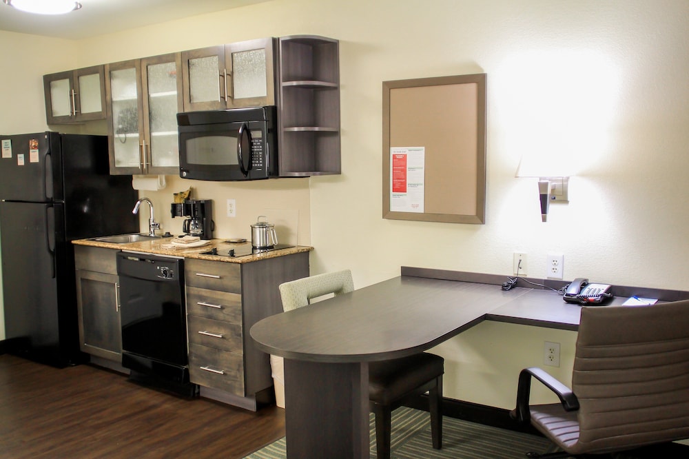 Candlewood Suites Richmond North Glen Allen 42/56