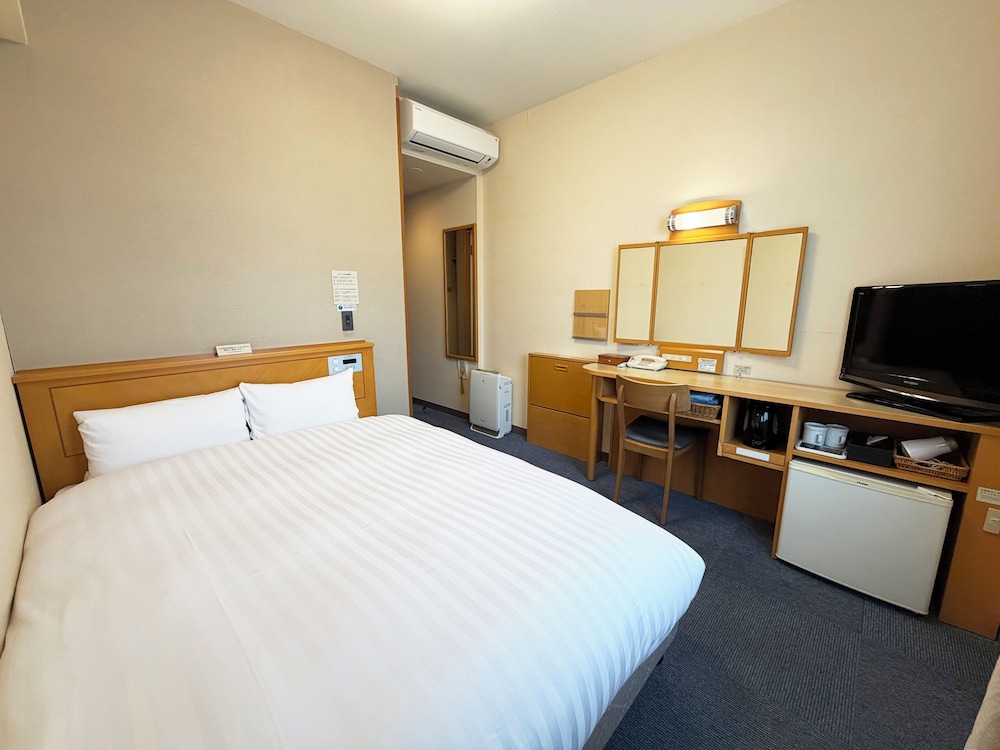 Hotel Route-Inn Wakamiya Inter 12/44