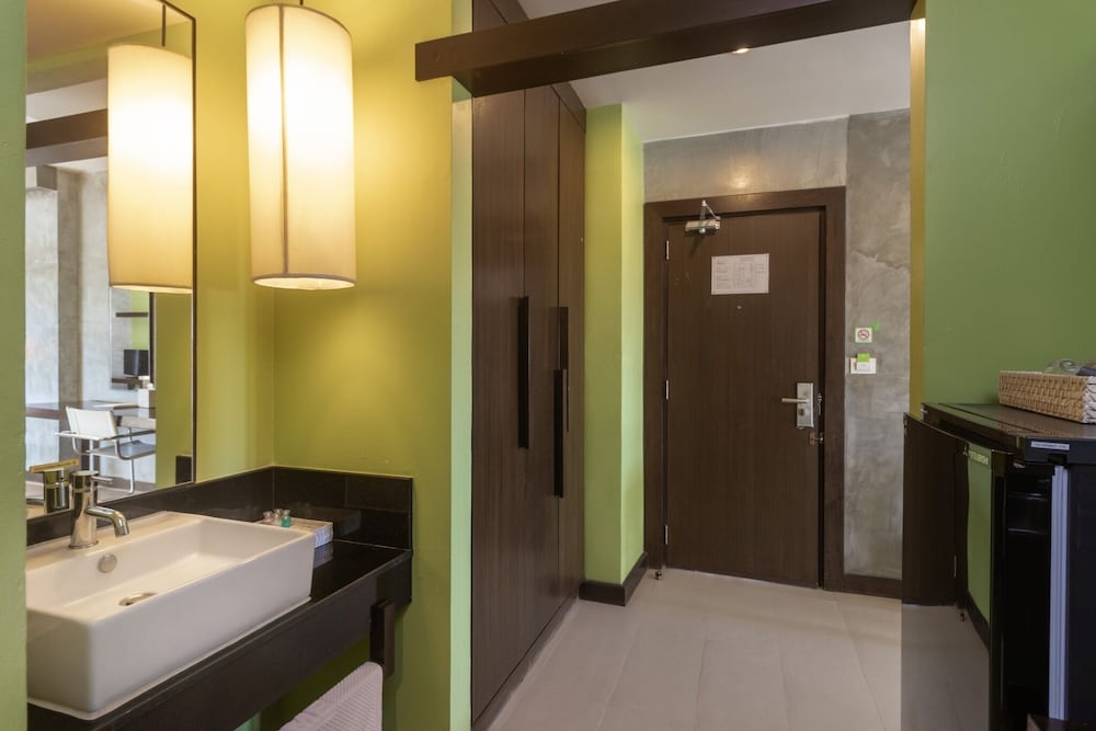 Silathip Huahin Serviced Apartment & Hotel 27/72