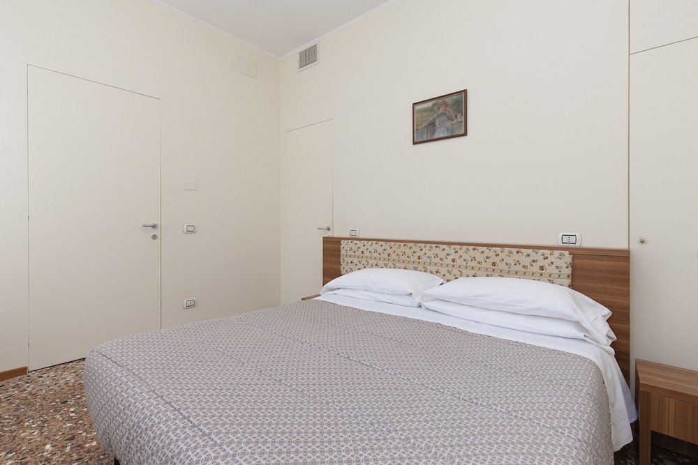 1 BEDROOM, APARTMENT, CITY VIEW, ANNEX