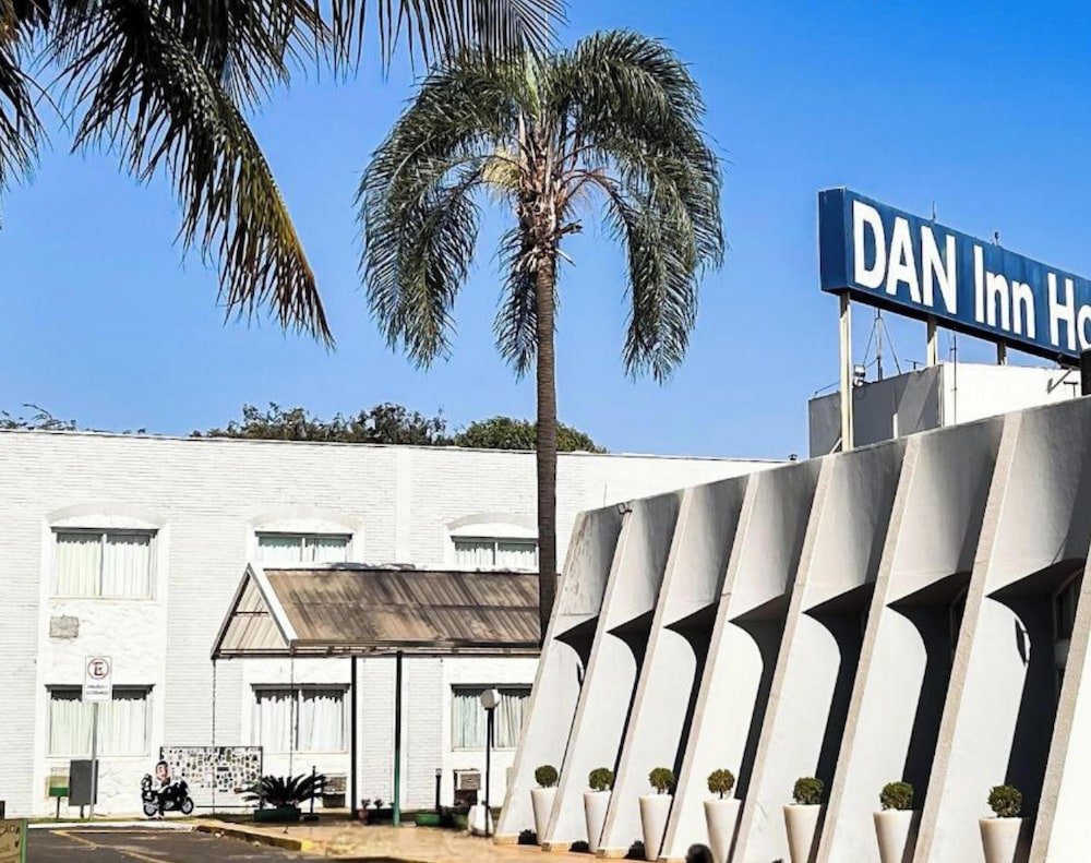 Hotel Dan Inn Uberaba & Convencoes 41/46