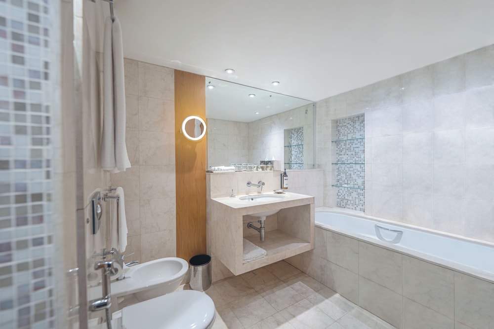 Hyatt Regency Hotel Dubai Deira 49/50