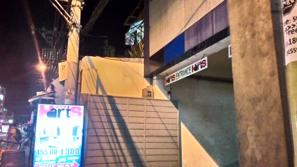 ハーツ ホテル ケソン シティ 写真4
