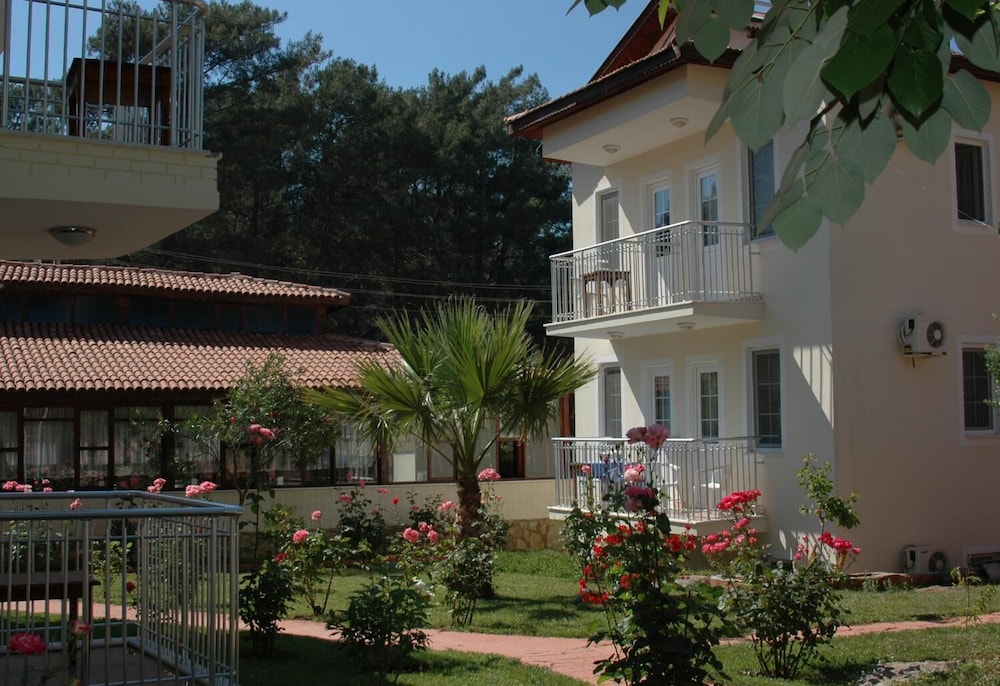 Tolay Hotel 2/28
